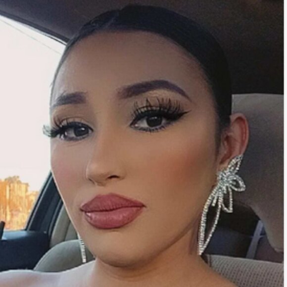 Silver Rhinestone Leaf Design Studded Earrings - Picture 3 of 12